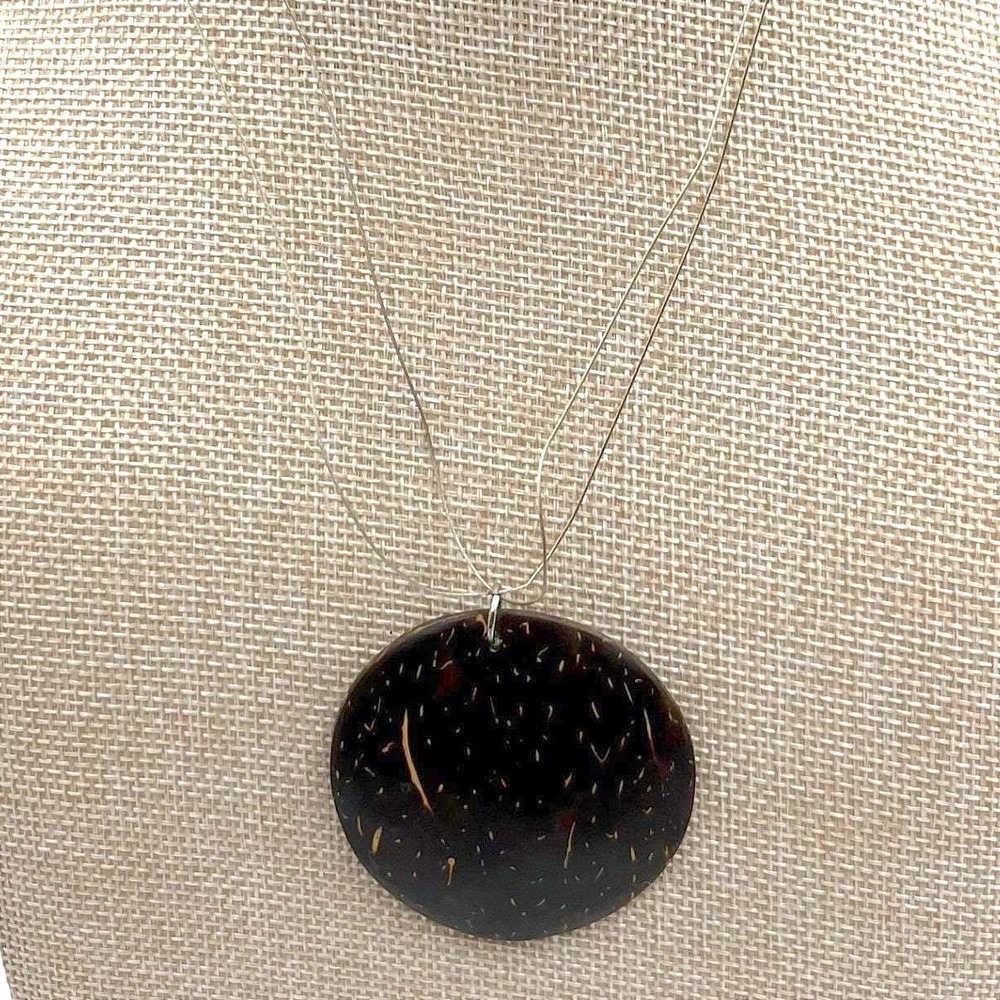 Vintage Round Coconut Shell Pendant Necklace Natural Brown Disc Statement Retro